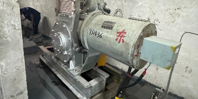 电梯更换与使用年限全指南：安全为本，旧梯焕新与改造并行